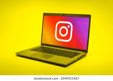 instagram账号购买